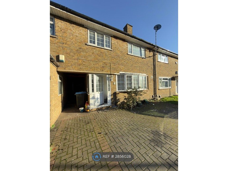 Property photo 2 of 20 Outside Property