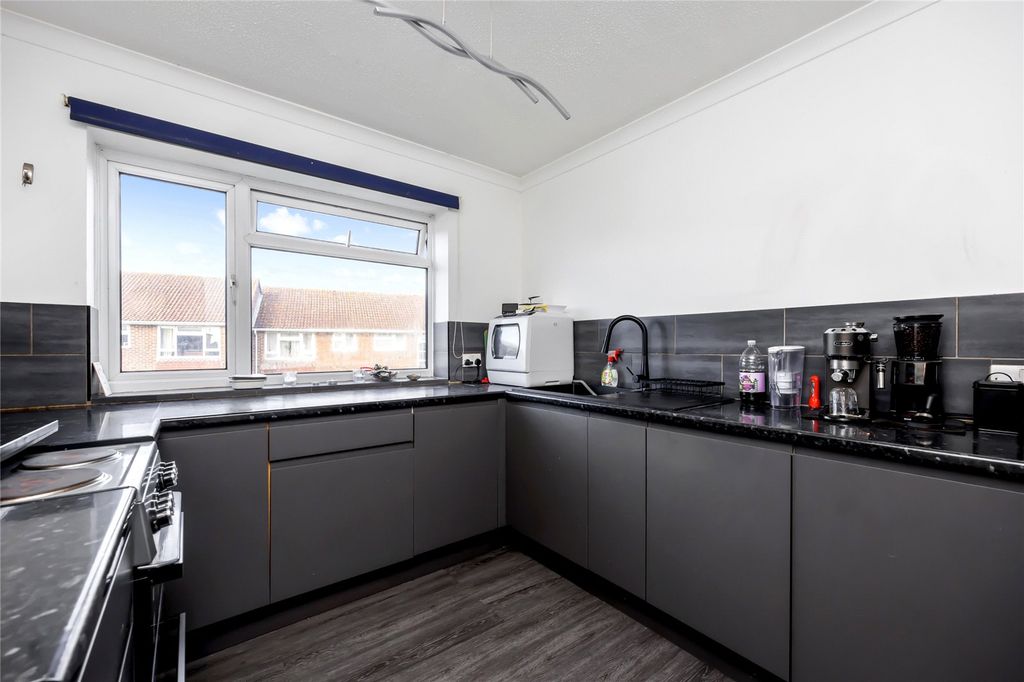Property photo 2 of 11 Picture No. 09