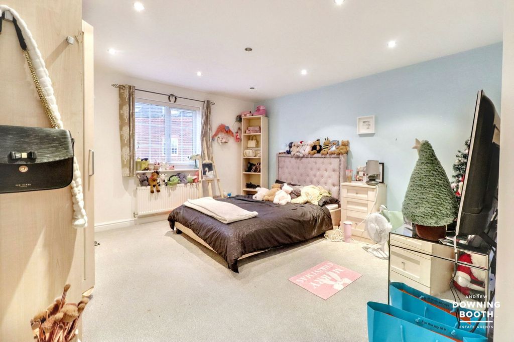 Additional image 22 of 4 bed detached house for saleNewbold Close, Lichfield WS13