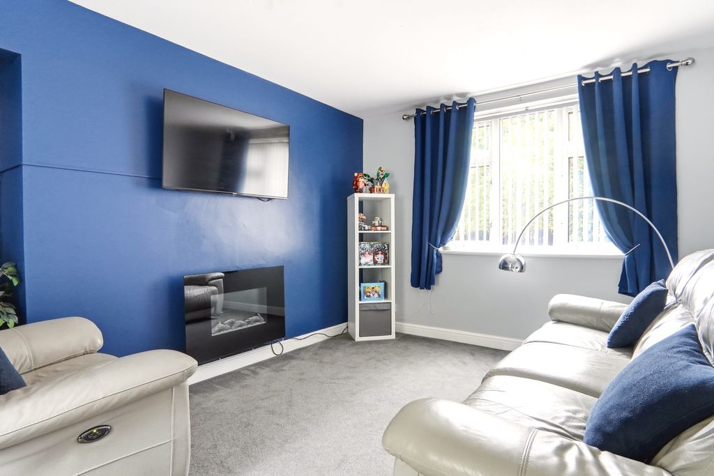 Property photo 2 of 14 Hammerton008