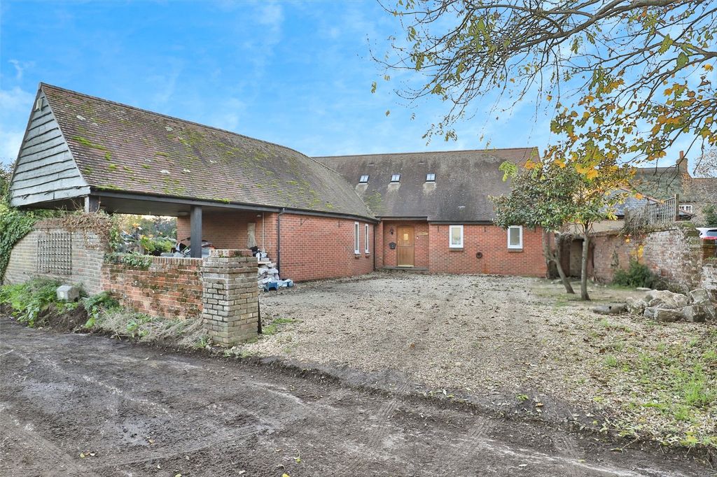 Property photo 1 of 17 Picture No. 19