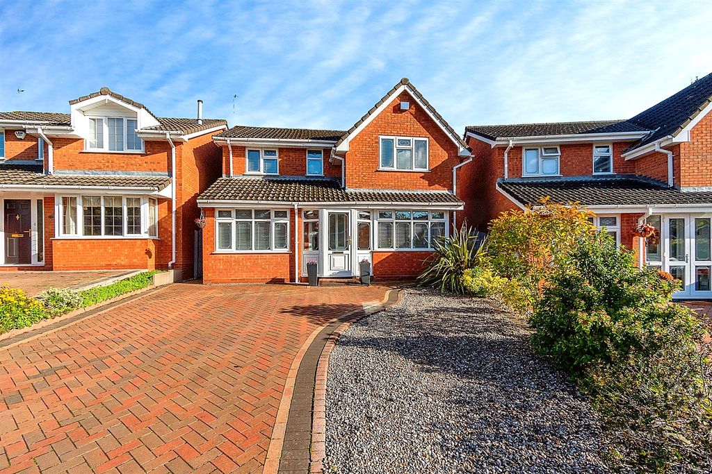 Property photo 1 of 26