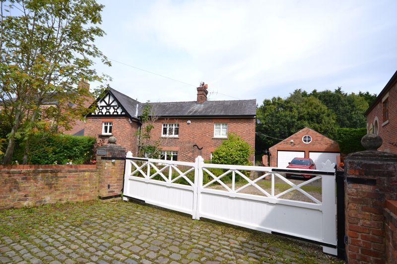 Property photo 3 of 44 Photo 14