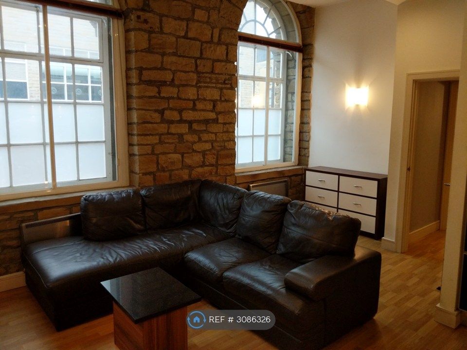 Property photo 3 of 18 Living Area