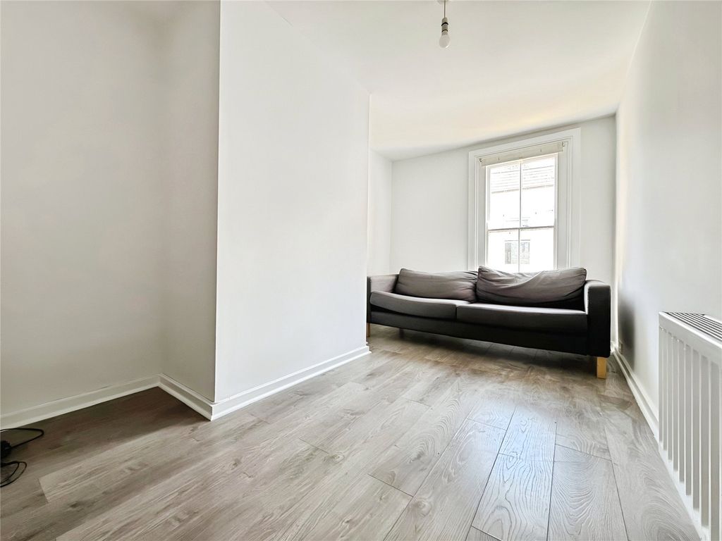Property photo 1 of 10 Reception Room