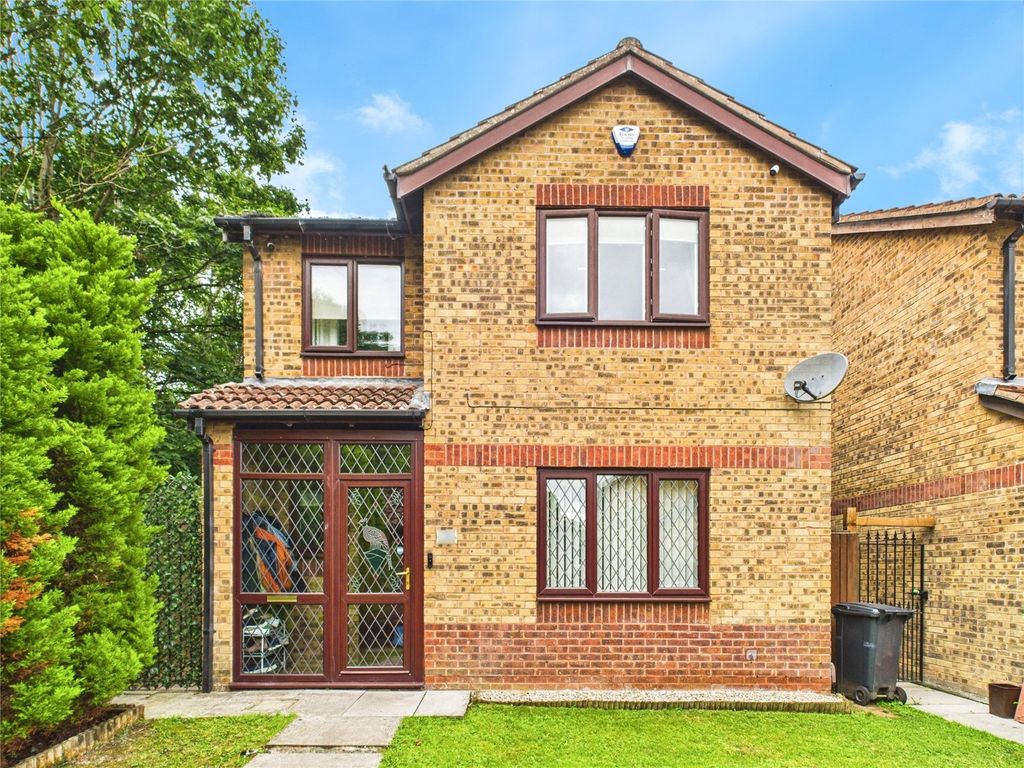 Property photo 1 of 24 Picture No. 35