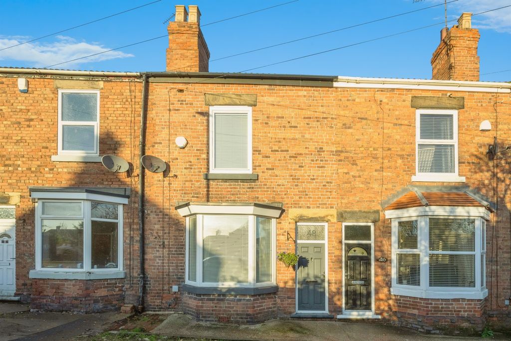 Property photo 1 of 25