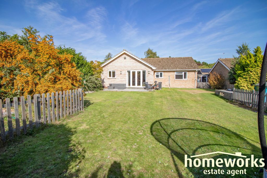 Property photo 2 of 18
