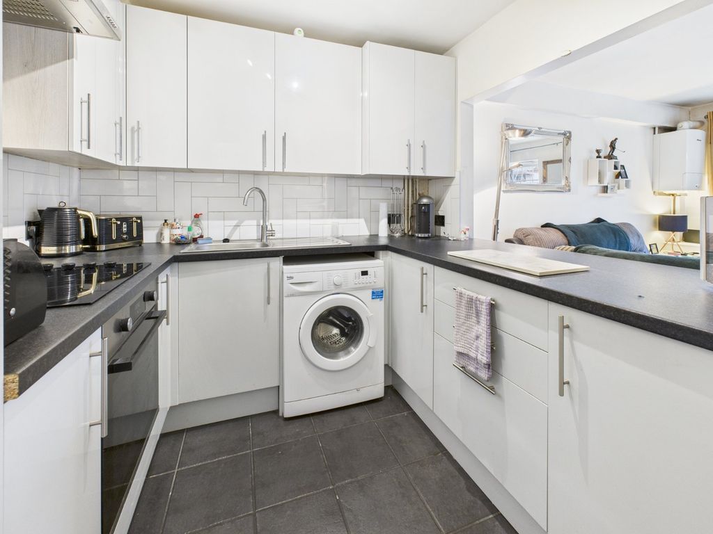 Property photo 2 of 8 Picture No. 02