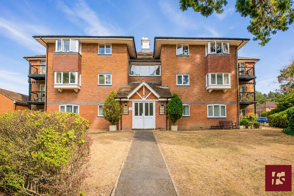 Property photo 1 of 14