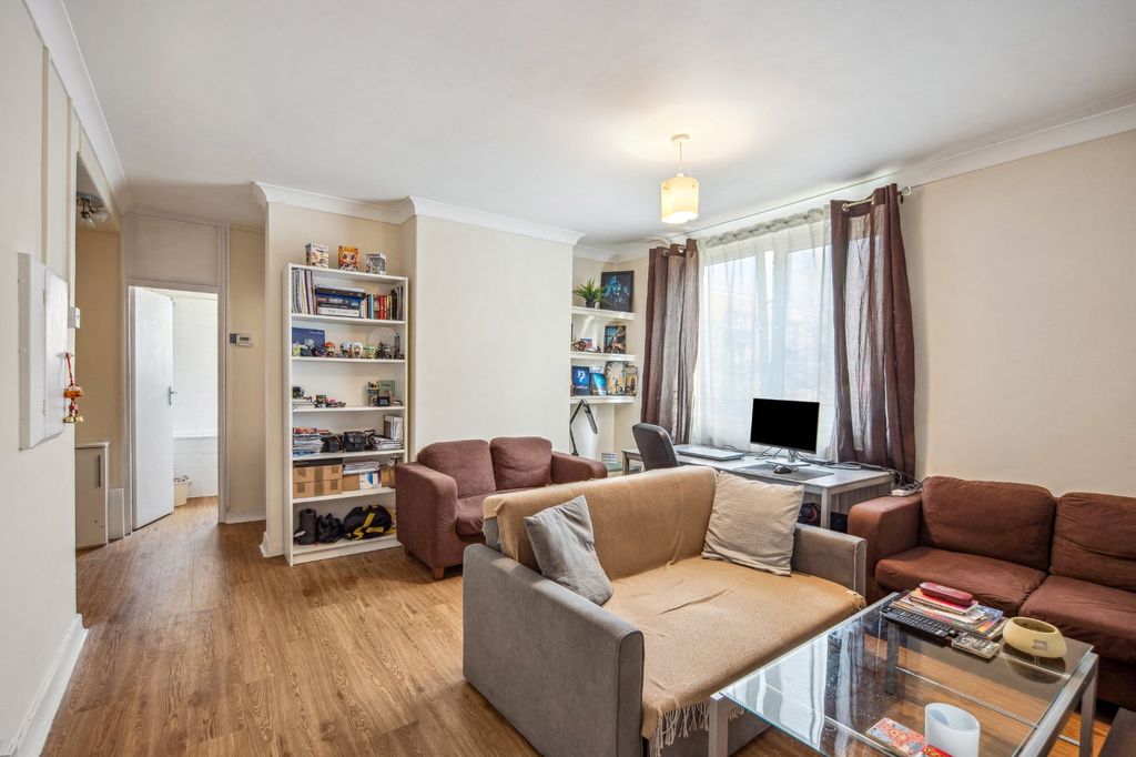 Property photo 1 of 7