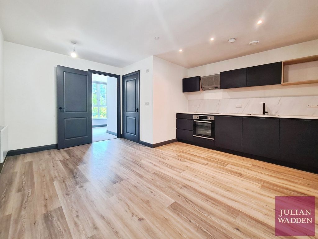 Property photo 3 of 13 Picture No. 05