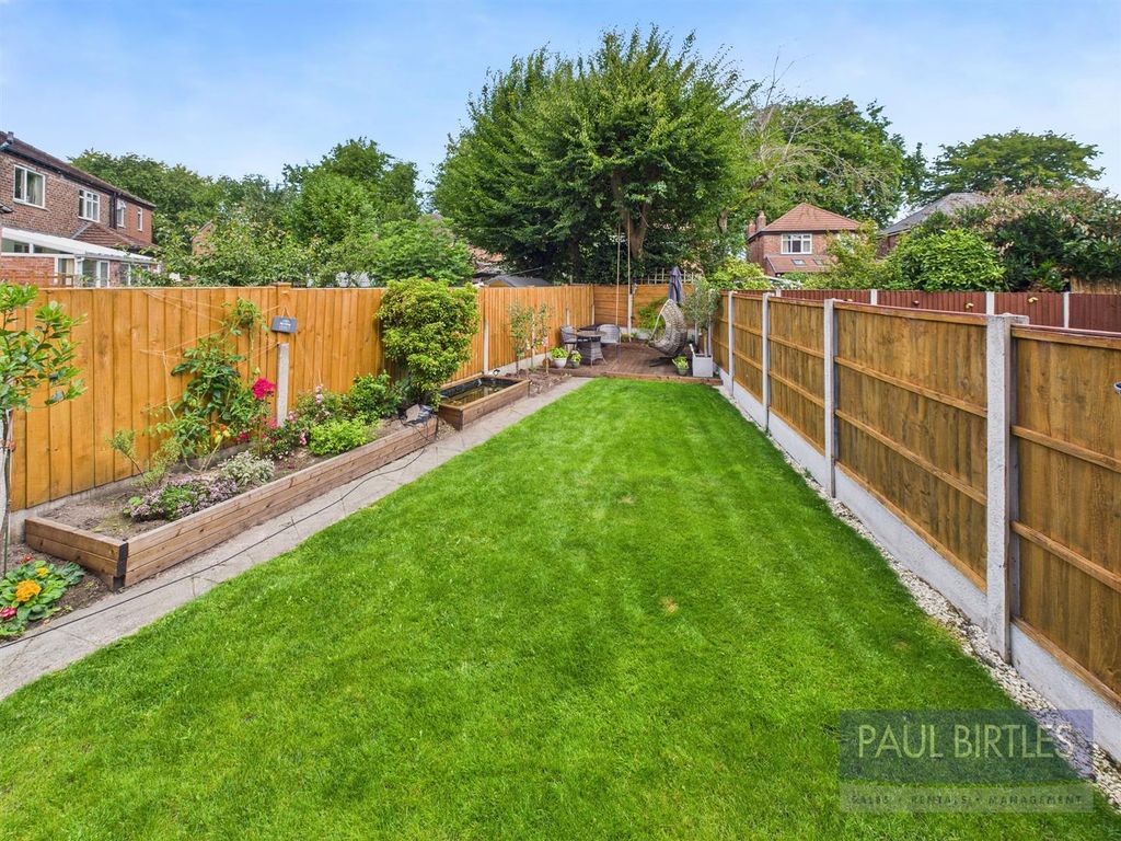 Property photo 2 of 32 Cam04378G0-Pr0178-Still002.Jpg