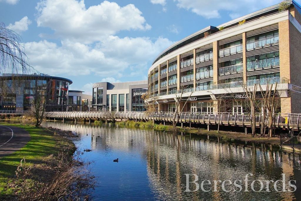 Property photo 1 of 13 Front