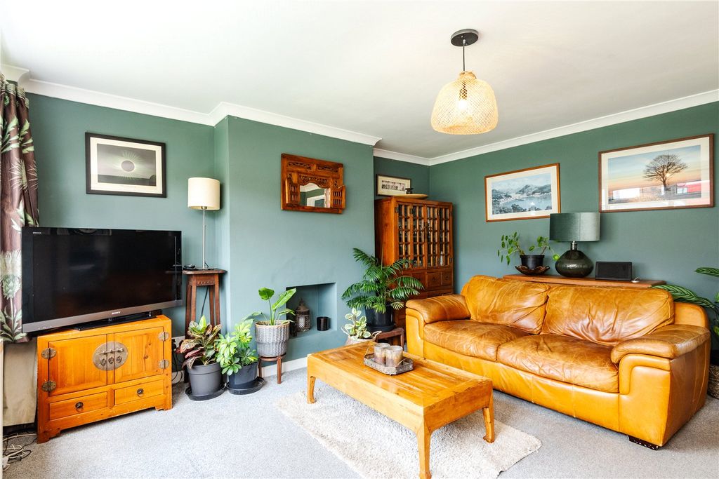 Property photo 1 of 16 Picture No. 03