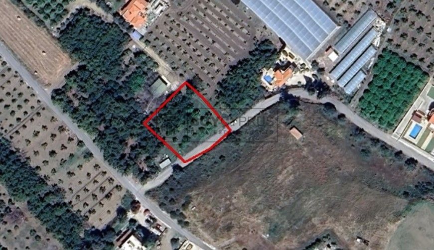 Property photo 1 of 3