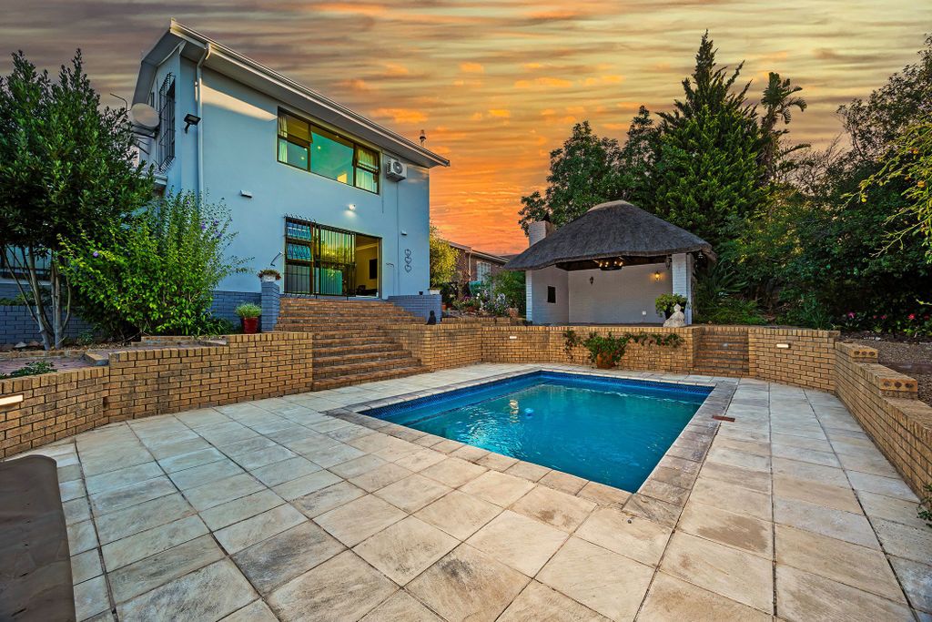 Property photo 3 of 32 Dbv1734637