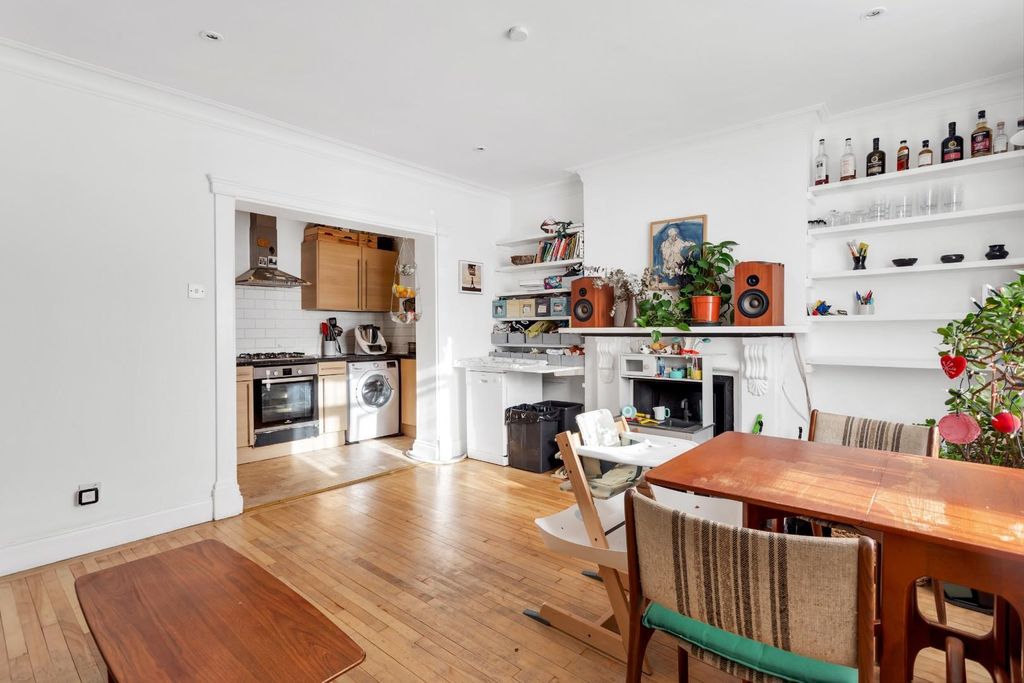 Property photo 3 of 12 Img_4024.Jpg