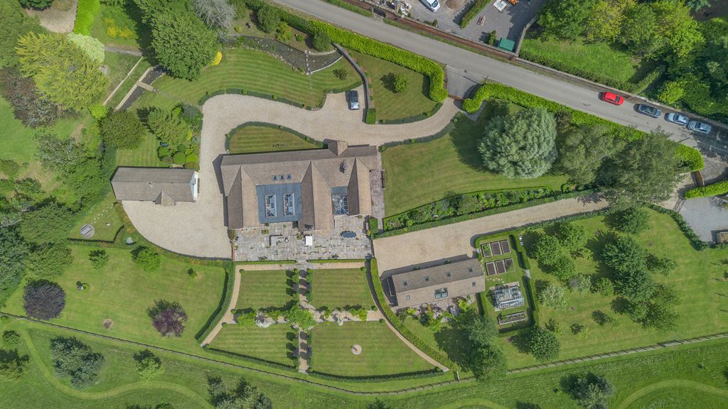 Additional image 36 of 5 bed detached house for saleOld Sodbury, Bristol BS37