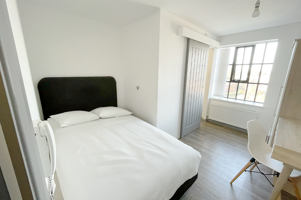 Property photo 3 of 5