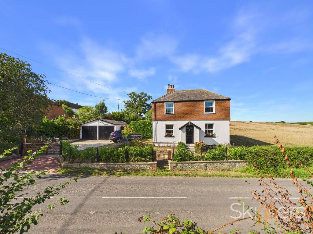 Property photo 1 of 42
