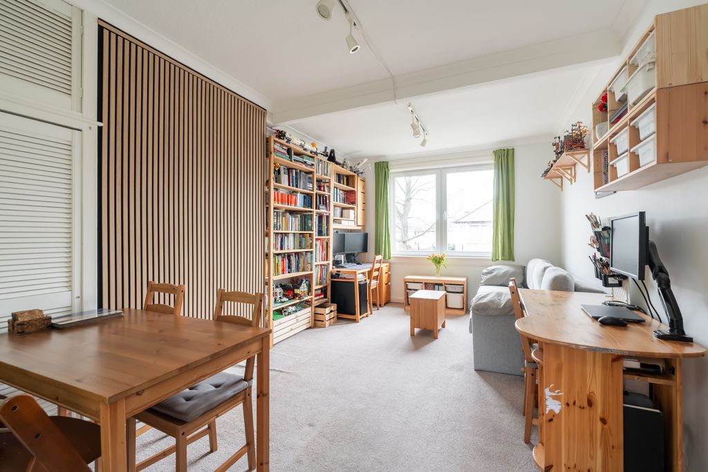 Property photo 2 of 20 Property Image 2