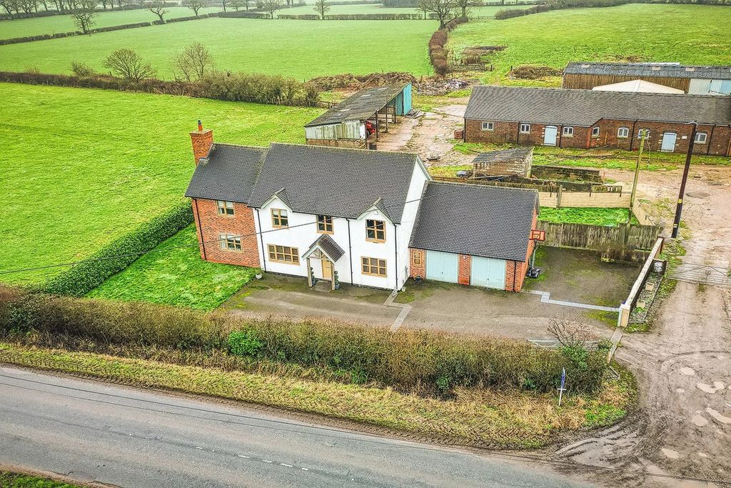 Property photo 1 of 40