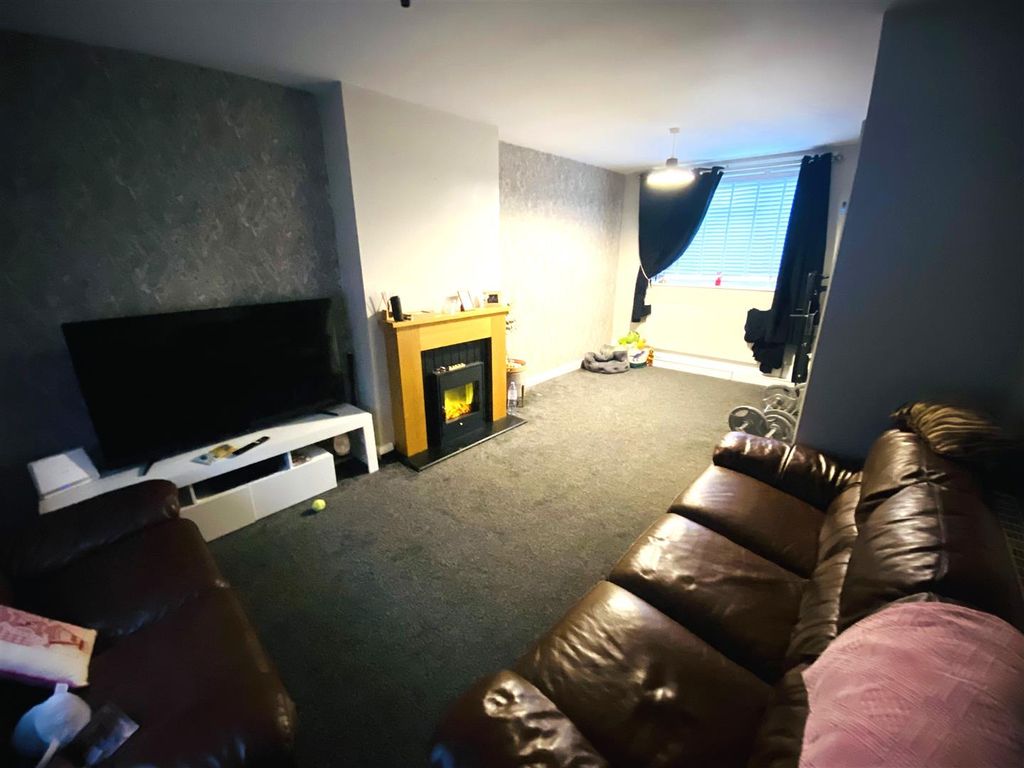 Property photo 3 of 5 Img_3096.Jpg