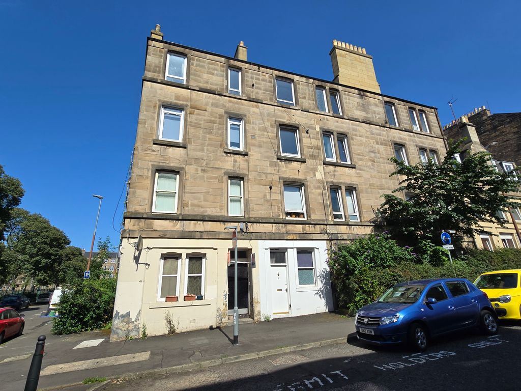 Property photo 1 of 12 1