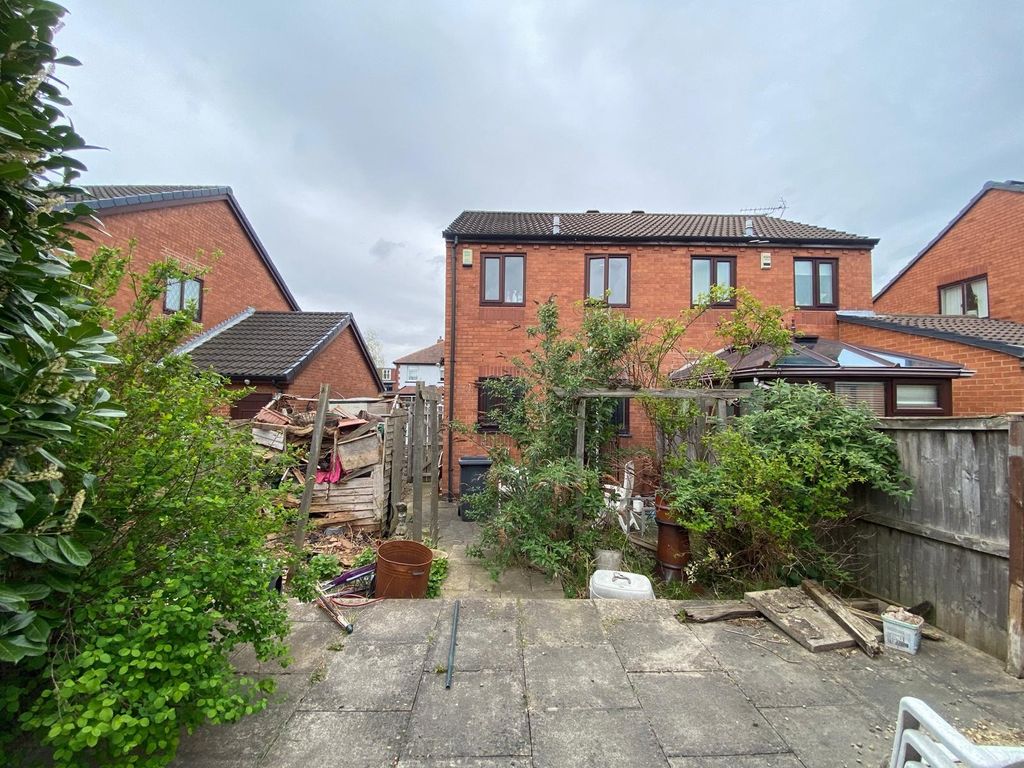 Property photo 2 of 5