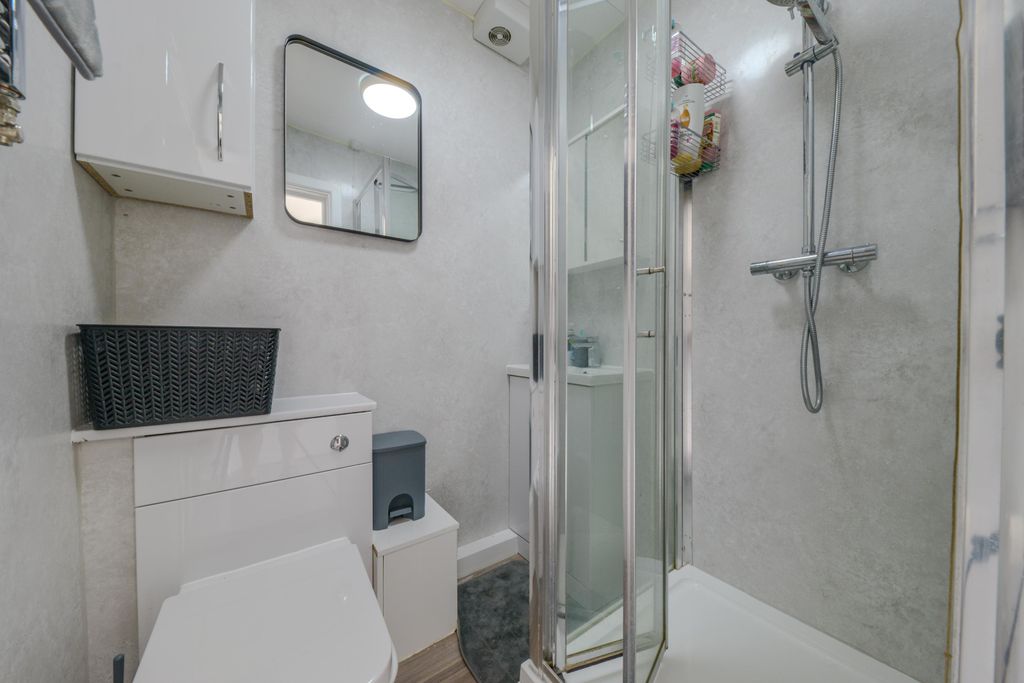 Property photo 2 of 13 Property