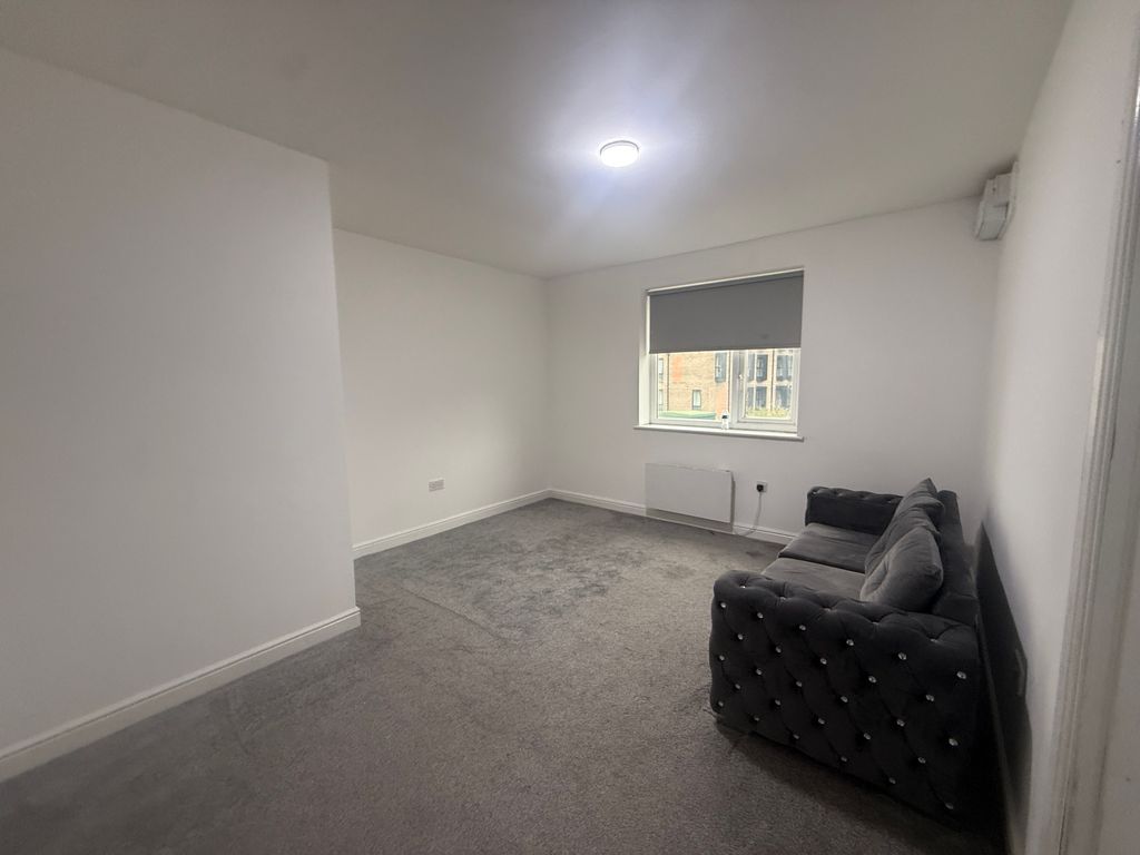 Property photo 1 of 4