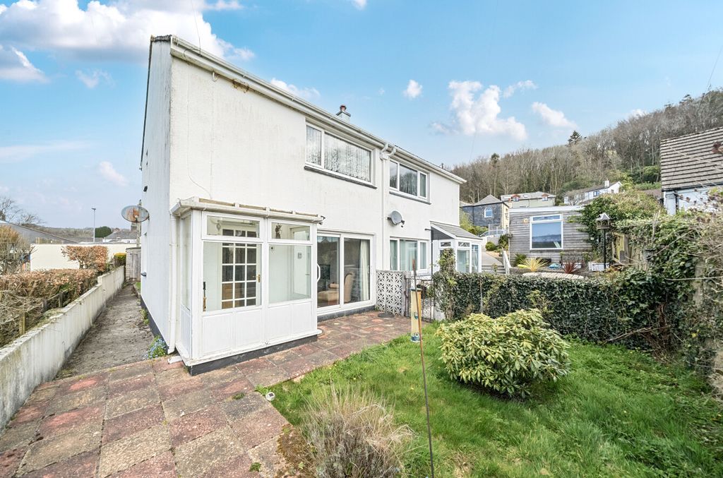 Property photo 1 of 16 1 - Main