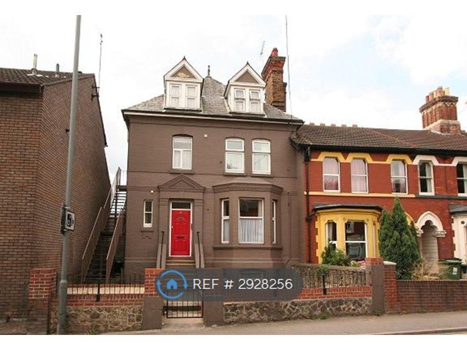 Property photo 1 of 4