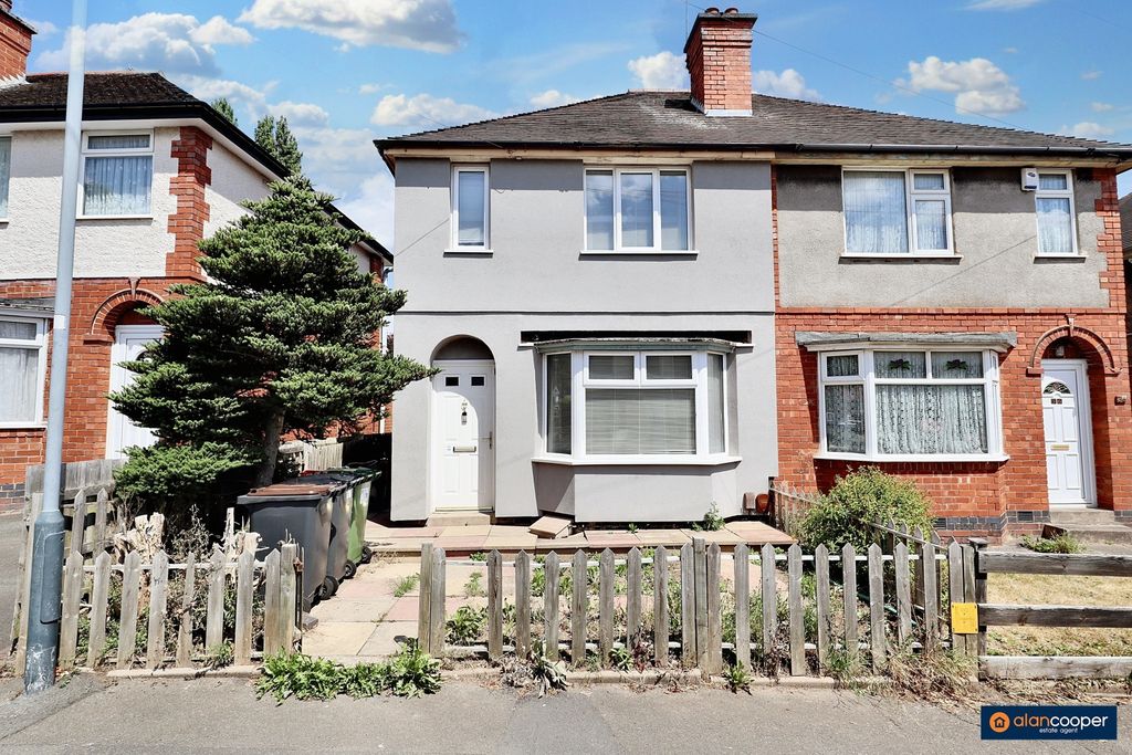 Property photo 1 of 23 3702700