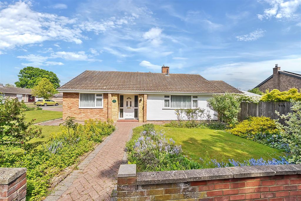 Property photo 1 of 17 1-681B582046Ec9-1284732-Arw-1.Jpg