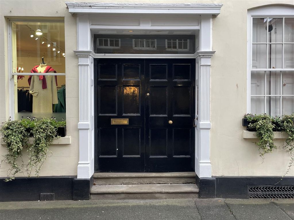 Property photo 1 of 9 Front Door.Jpg