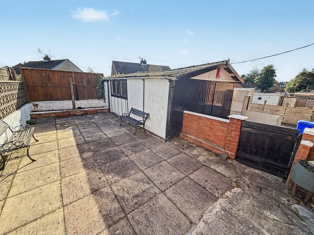 Property photo 2 of 12