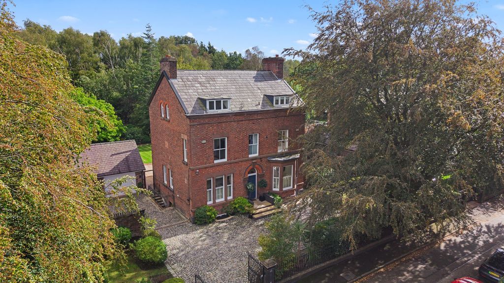 Property photo 1 of 67