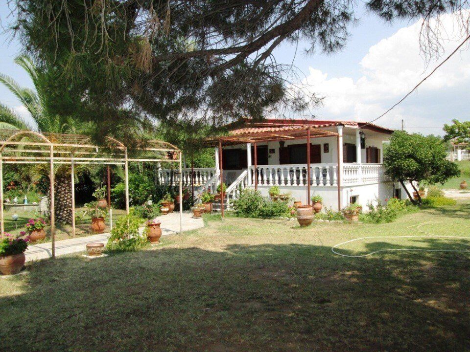 Property photo 1 of 24 For Sale Detached House 60 m² In Sithonia, Chalkidiki