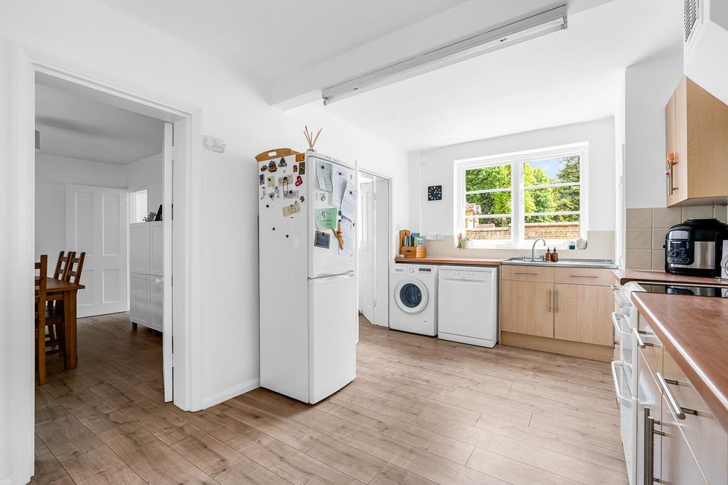 Property photo 3 of 26 Internal-Smalll-2.Jpg