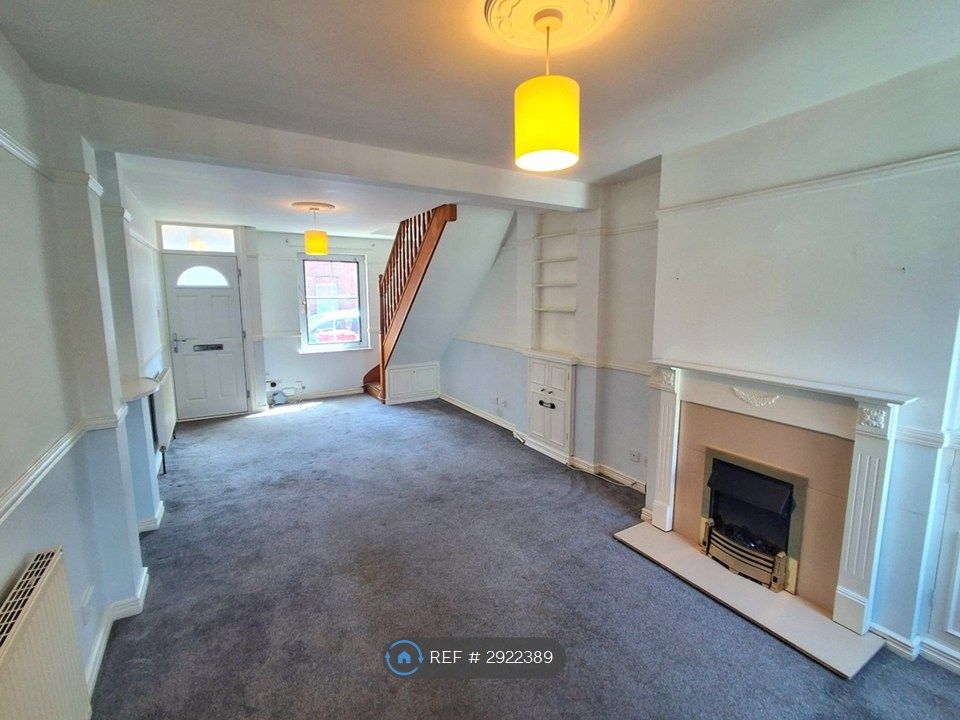 Property photo 2 of 9