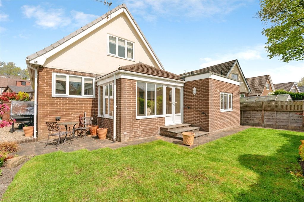 Property photo 3 of 20 Picture No. 21