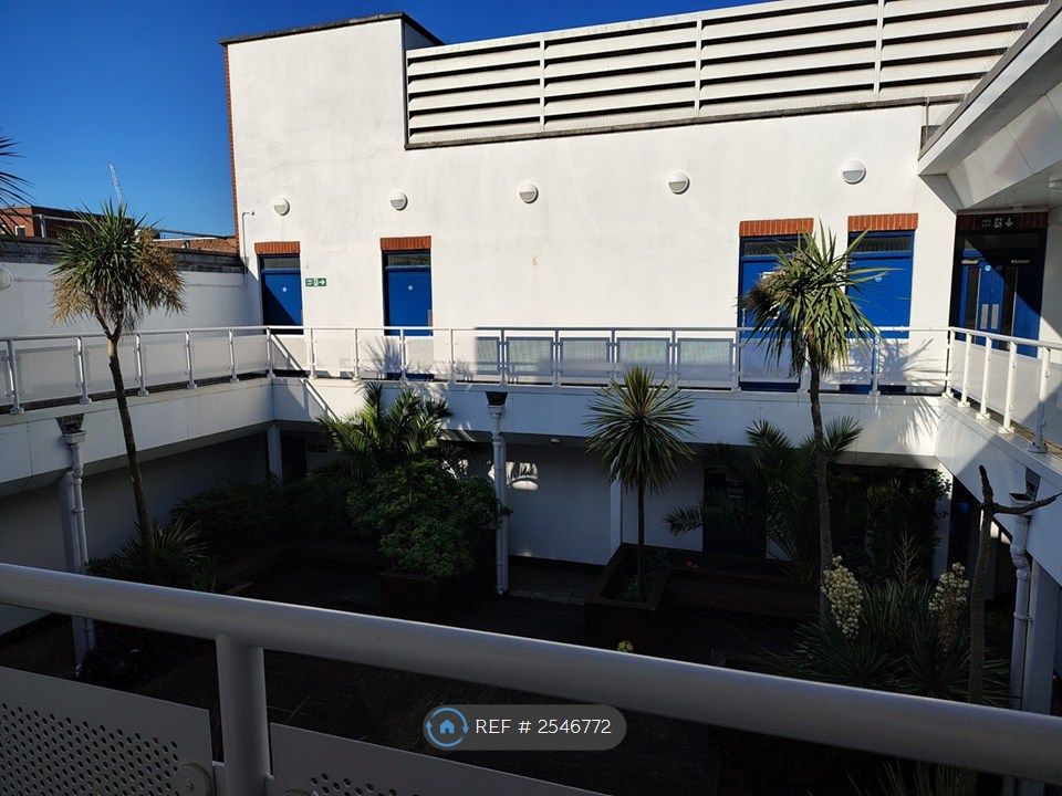 Property photo 3 of 17 Atrium