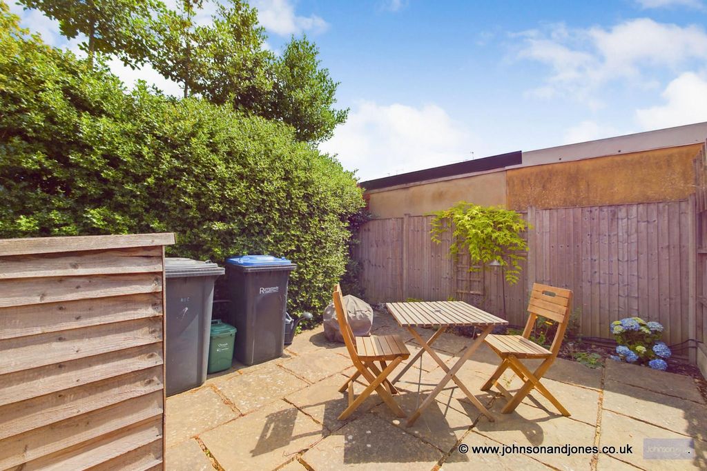 Property photo 2 of 10 2 Garden.Jpg