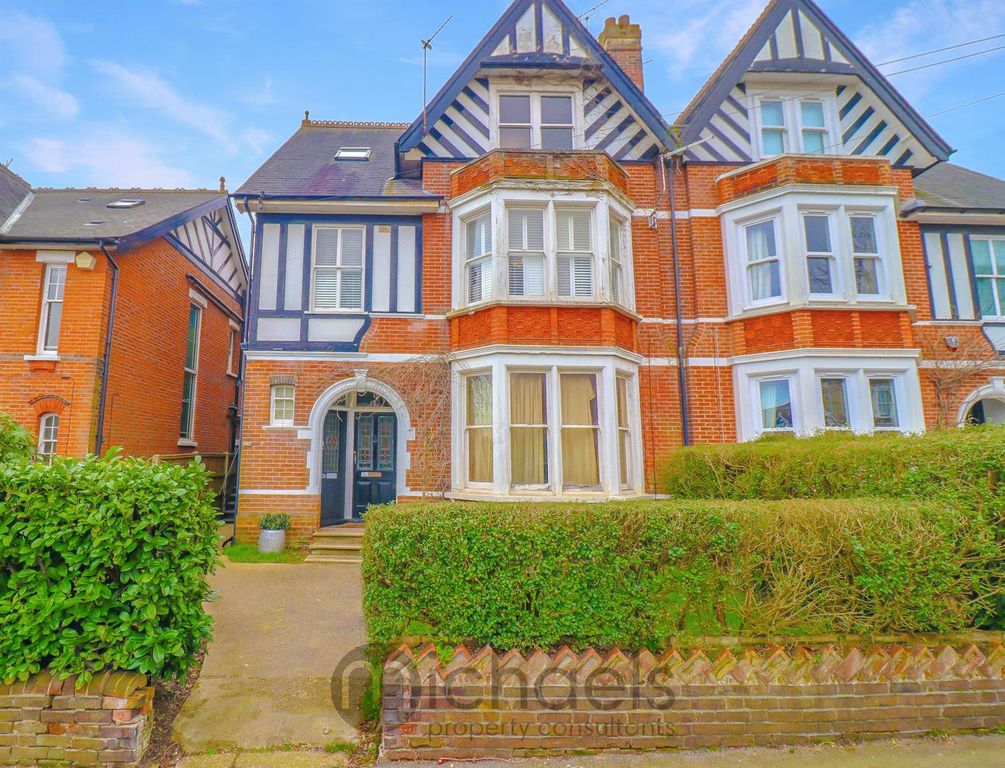 Property photo 1 of 9 Zdmewvoz_0C3Svsaqpugeq.Jpg