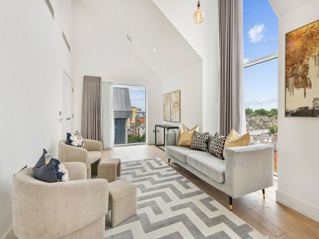 Property photo 1 of 17 Central Avenue