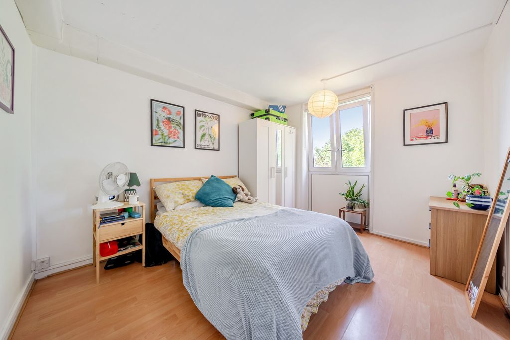 Property photo 2 of 18 1500241-7-6A70862...