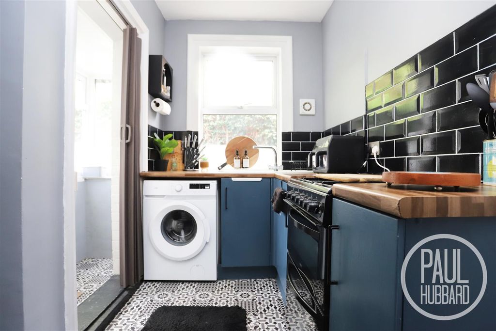 Property photo 3 of 15 Img_8327.Jpg