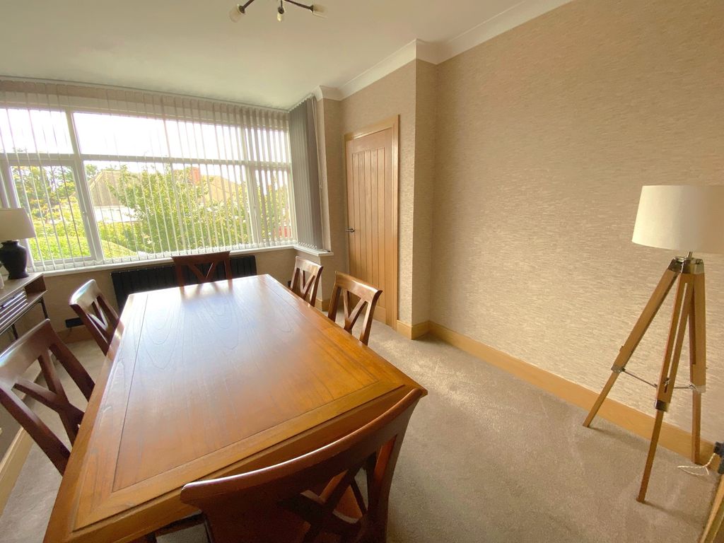 Property photo 2 of 26